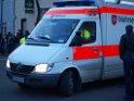 Einsatz Feuerwehr SEK Polizei Koeln Nippes Merheimerstr P164